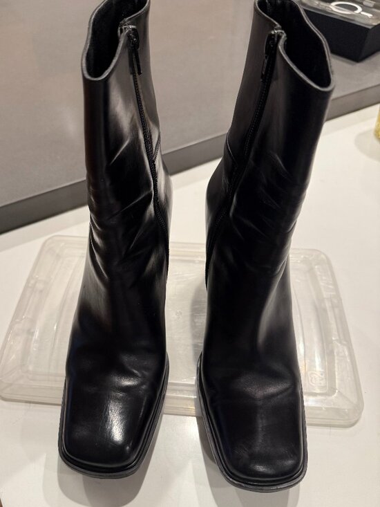 Via Spiga Shoes - Via Spiga Boots.